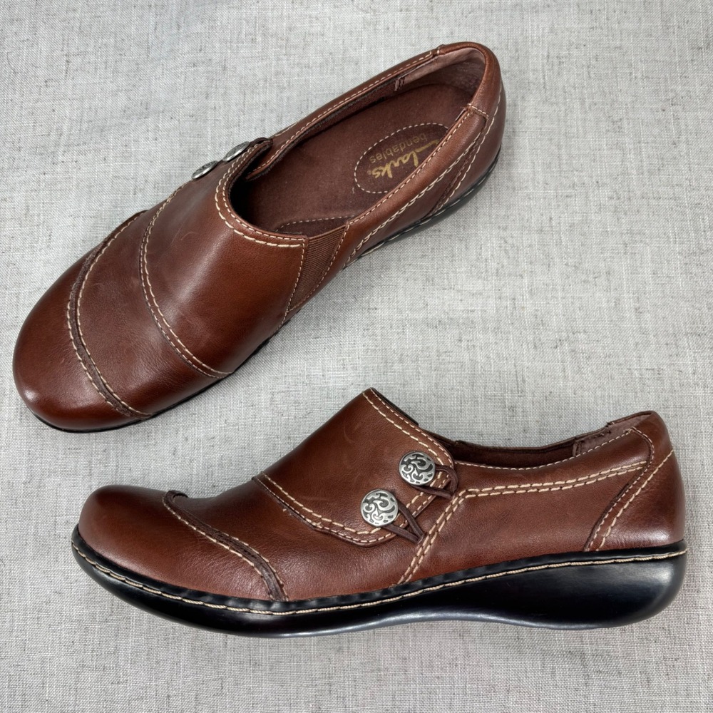 Clarks Bendables Ashland Alpine Brown Leather Slip On Loafers Women's Size 9